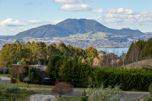 19 Glenlochy Rise Acacia Bay_1