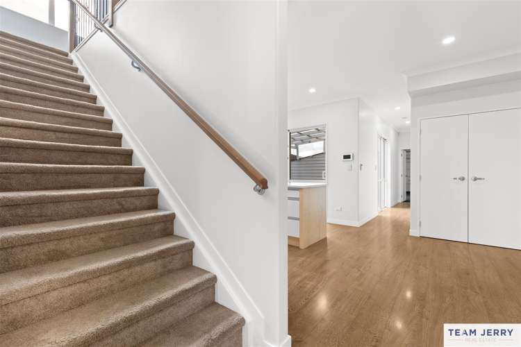233 Murphys Road Flat Bush_8