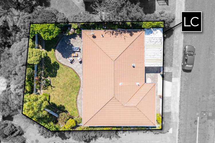 57 Percy Dyett Drive Karori_15