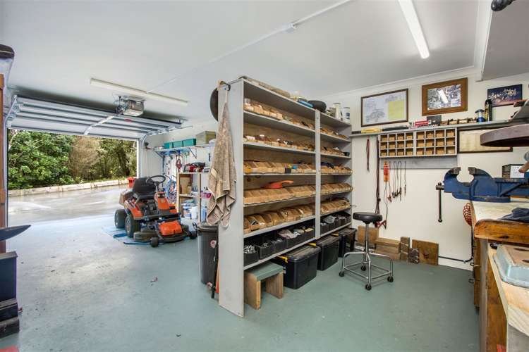 41 Lawrence Road Waihi_13