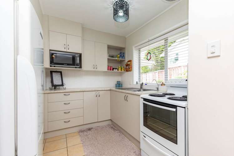 2/14 Havelle Avenue Titirangi_6