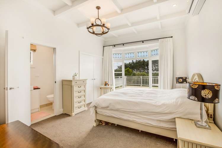 241 Irwin Road Kingseat_8