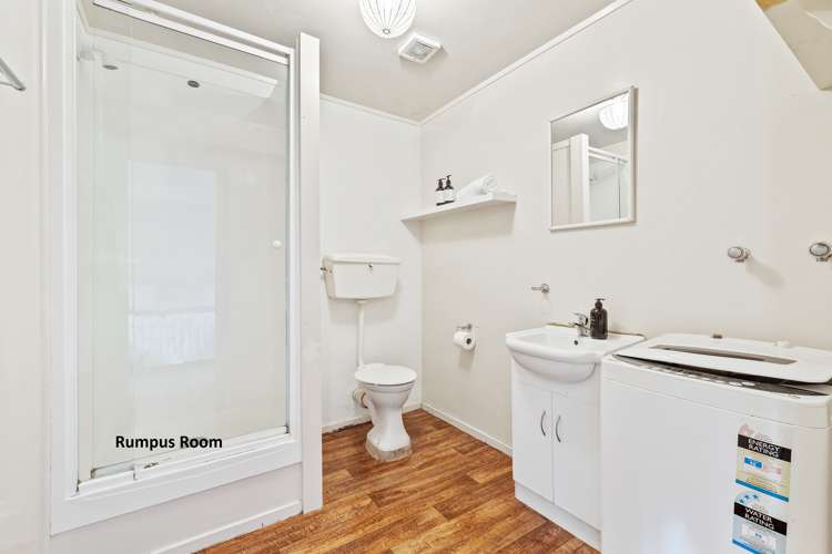 6 Parrs Cross Road Henderson_11