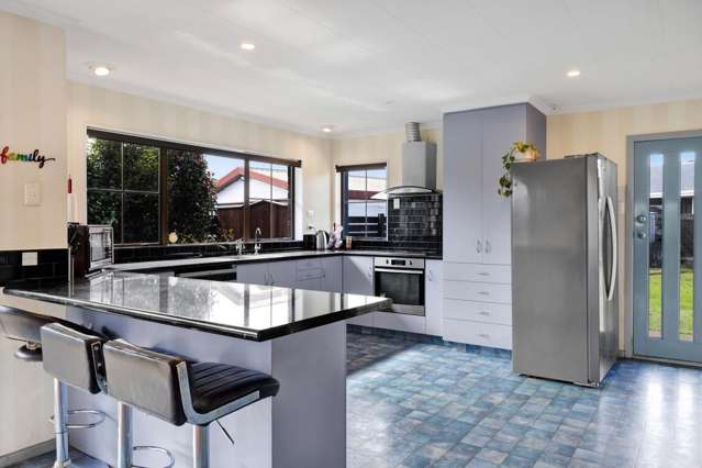 66 Rata Street Hawera_1