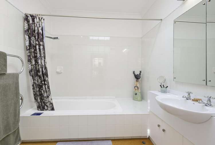 27 Queen Street Mount Victoria_18