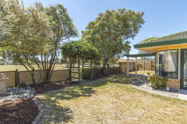 6 Beachlands Place Papamoa_1