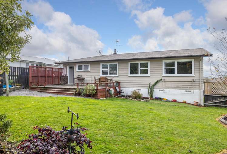 5 Puriri Crescent Masterton_15