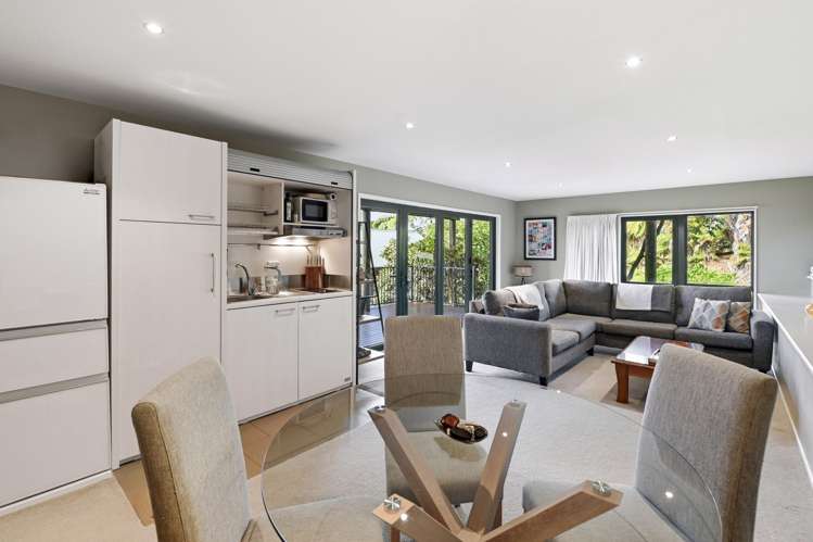 31 Matipo Avenue Pomare_26