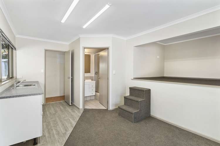 23a Waiora Road Stanmore Bay_11