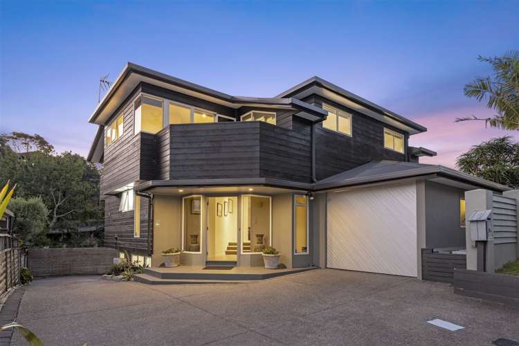 84a Beach Road Castor Bay_0