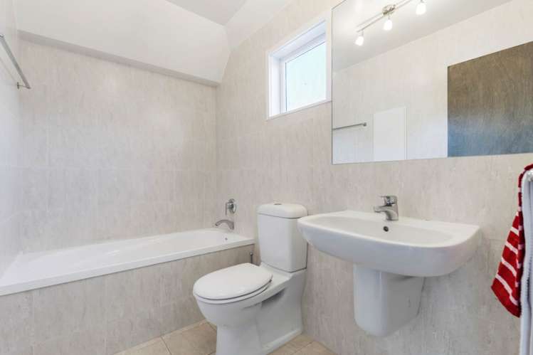 4/2a Seascape Road Remuera_15