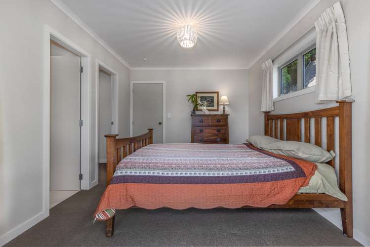 19 Kakariki Grove Waikanae_12