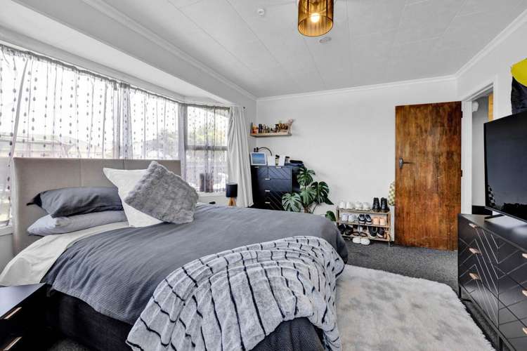 70 Camberwell Road Hawera_6