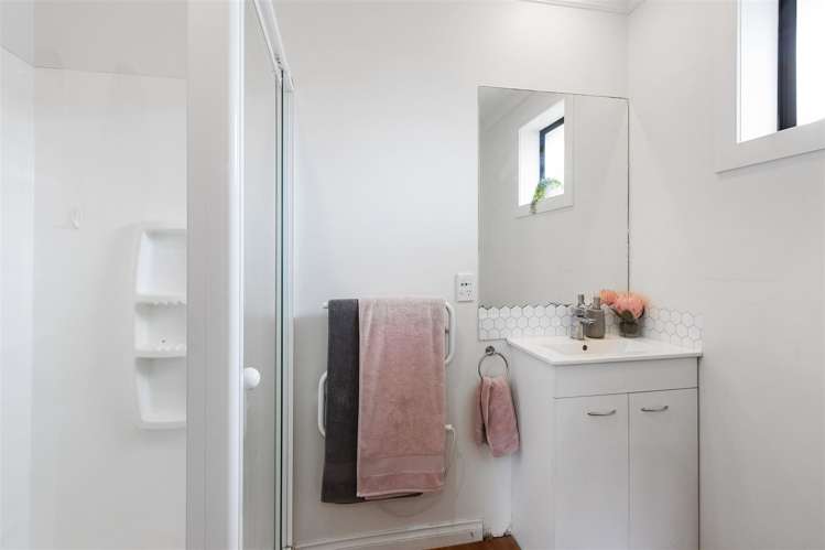 8 Westburn Terrace Burnside_7