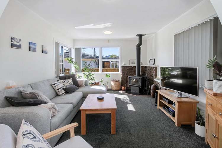 19 Wycherley Drive Bucklands Beach_5