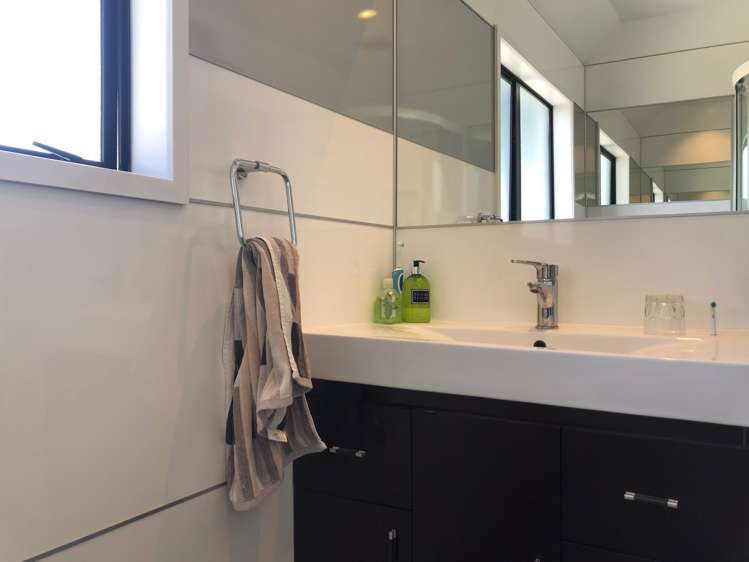 3/10 Mayfair Street Riccarton_10