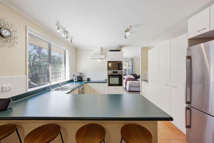 71 Regency Park Drive Gulf Harbour_31