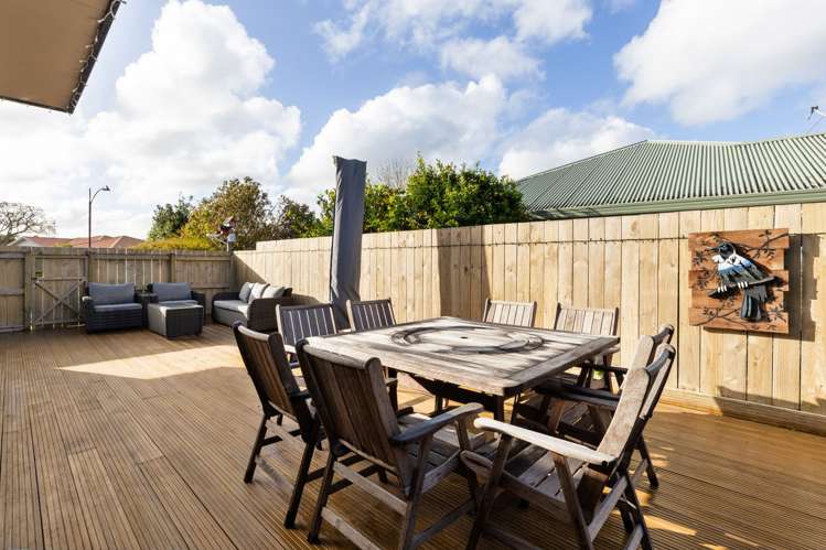 10 Cairns Crescent Rototuna_22