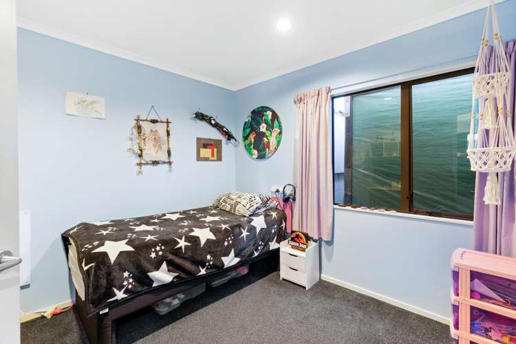 66 Village Park Drive Welcome Bay_31