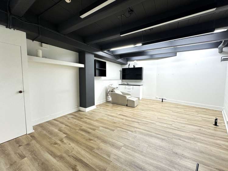 Unit 2H/31 Davis Crescent Newmarket_4