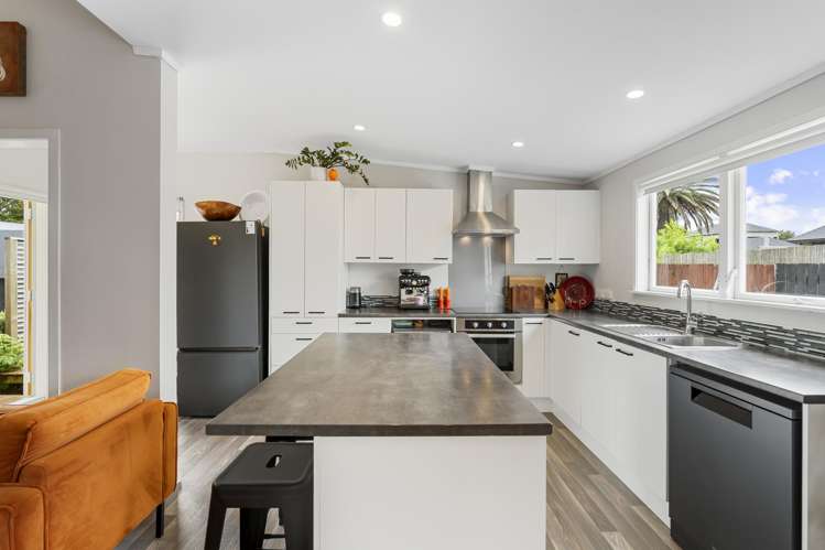 16 Saint Lukes Road Mount Albert_5