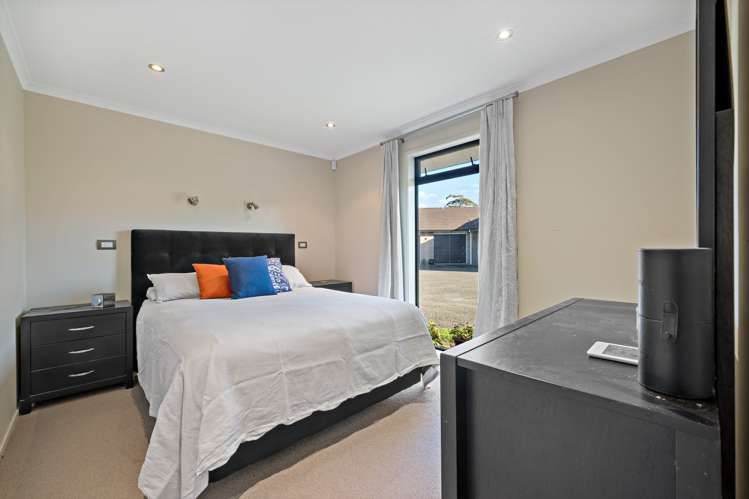 69a Oraha Road Kumeu_16