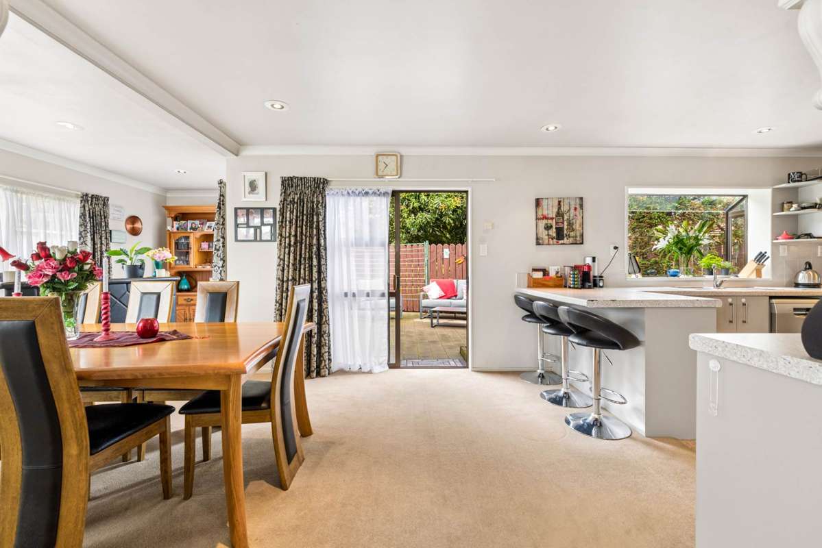 2/179 Rangitoto Road_3