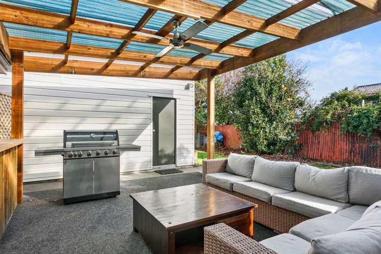 2 Emily Street Riverdale_16