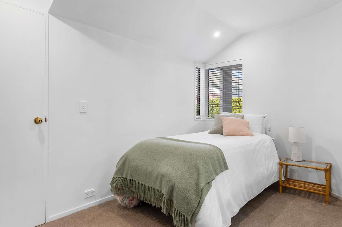 6B St Leonards Square_3