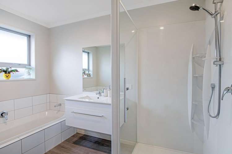 70 Tiny Hill Drive Rolleston_13