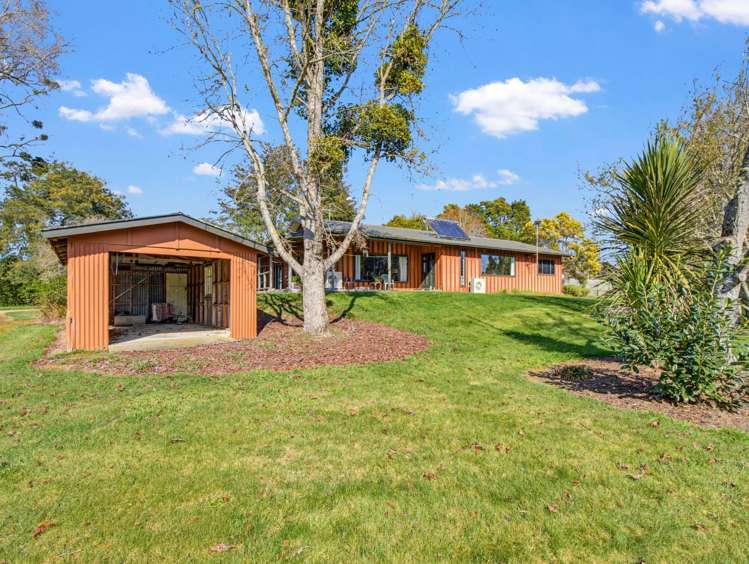 186 Sunset Valley Road Upper Moutere_12