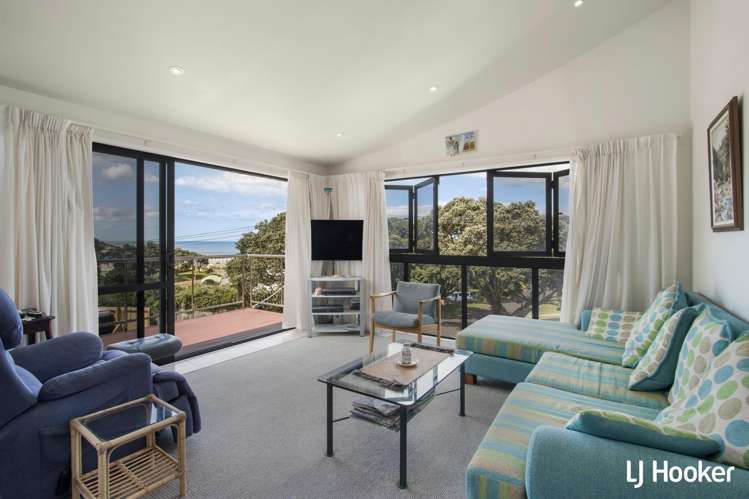 19 Beach Road Waihi Beach_1