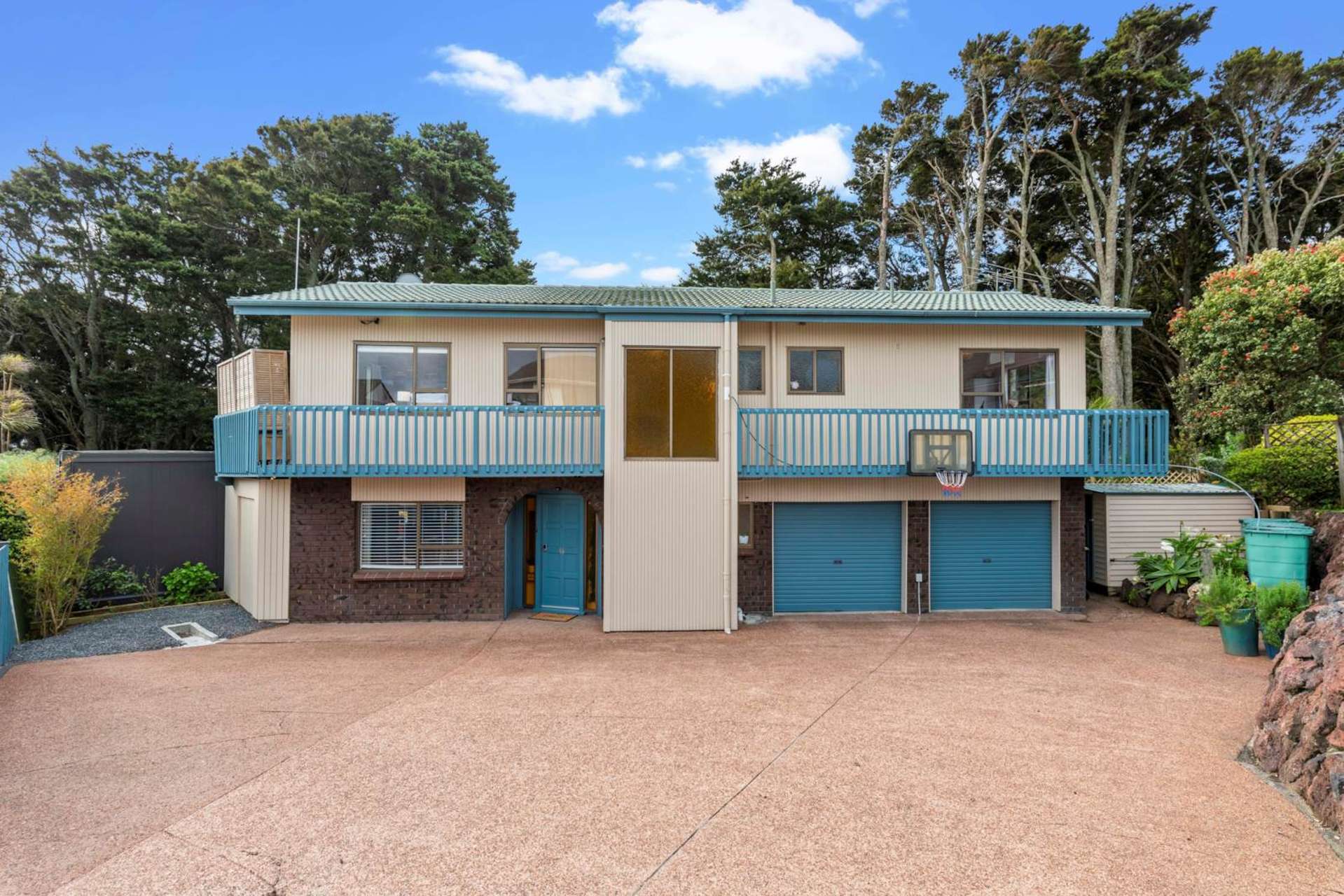 16 Hurstbourn Priors Goodwood Heights_0