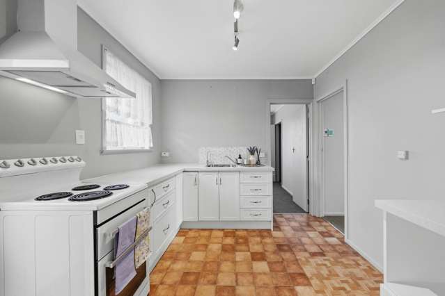 1/6 Snell Avenue Papakura_2