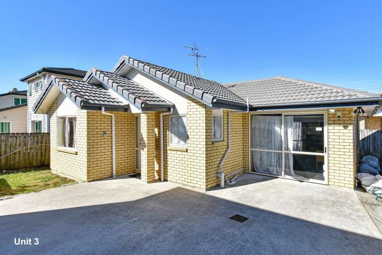 1/36a Kenderdine Road_0