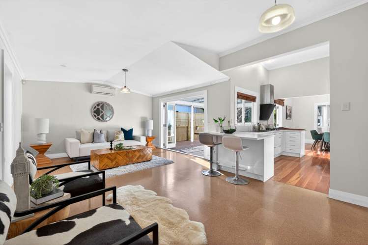 34 Tawera Road Greenlane_5