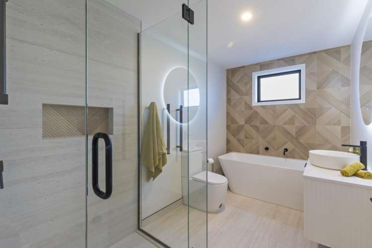 19 Walton Way, Shotover Country Lower Shotover_12