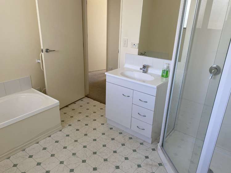 81a Kings Drive Wanaka_8