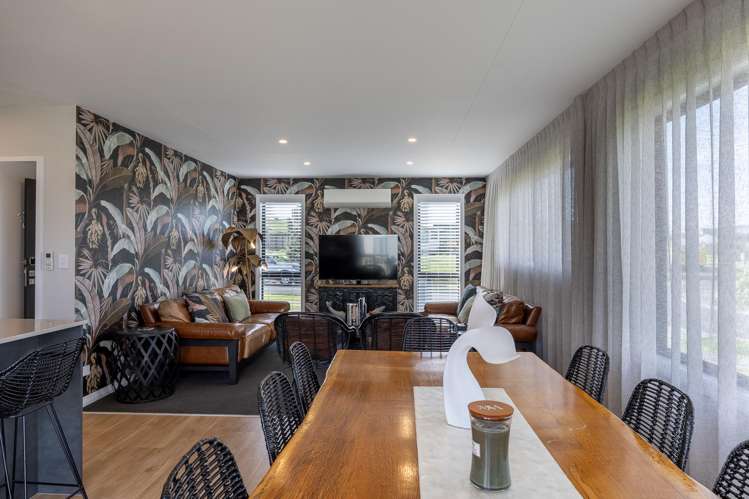 1 Ambergris Place_3