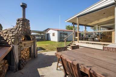 66 Beach Road_1