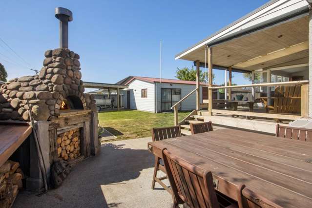 66 Beach Road Katikati_2