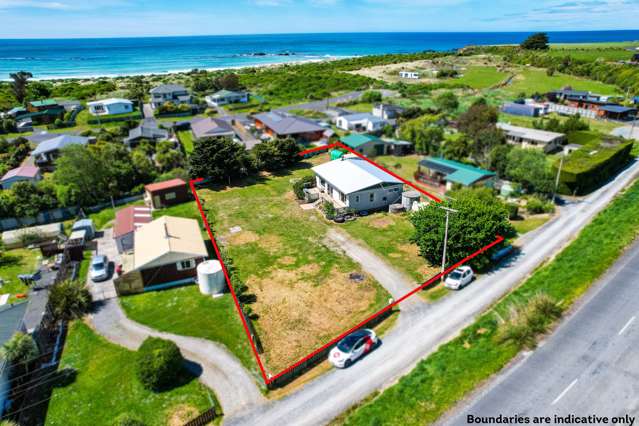 21 Connor Place Taieri Mouth_2