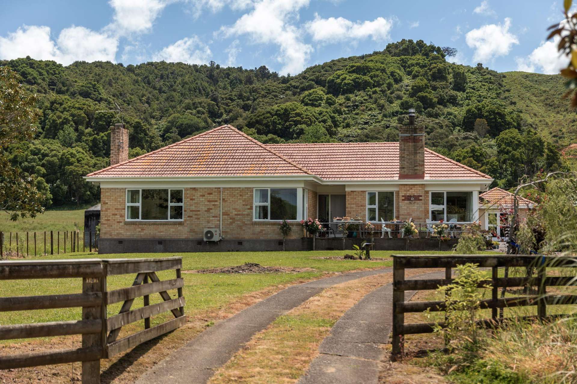 141 Neavesville Road Puriri_0