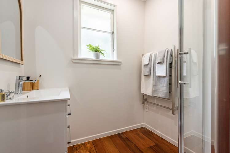 16a Wilfred Street Tawa_9