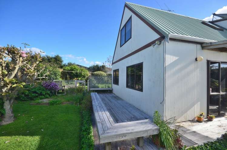 1b Stephens Place Hairini_19