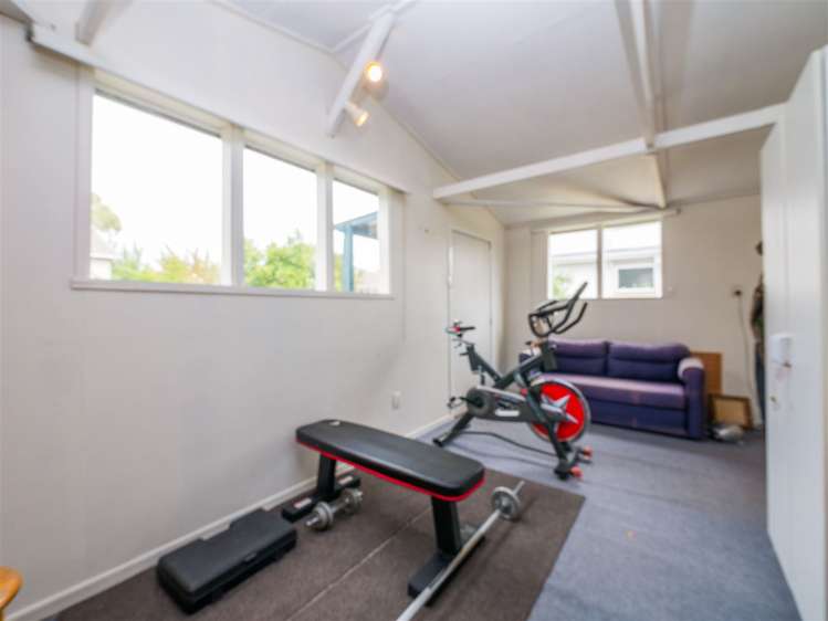 2313 Main South Road Burnham_16