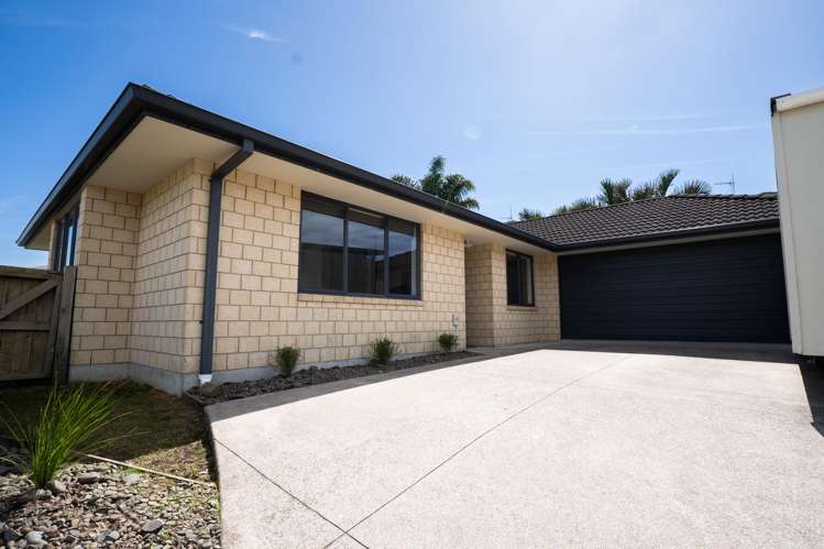 67 Falcon Drive Welcome Bay_12