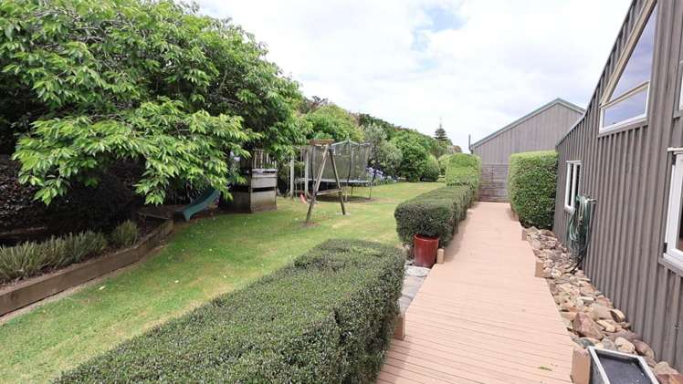 22 & 22a Ellett Road Karaka_46