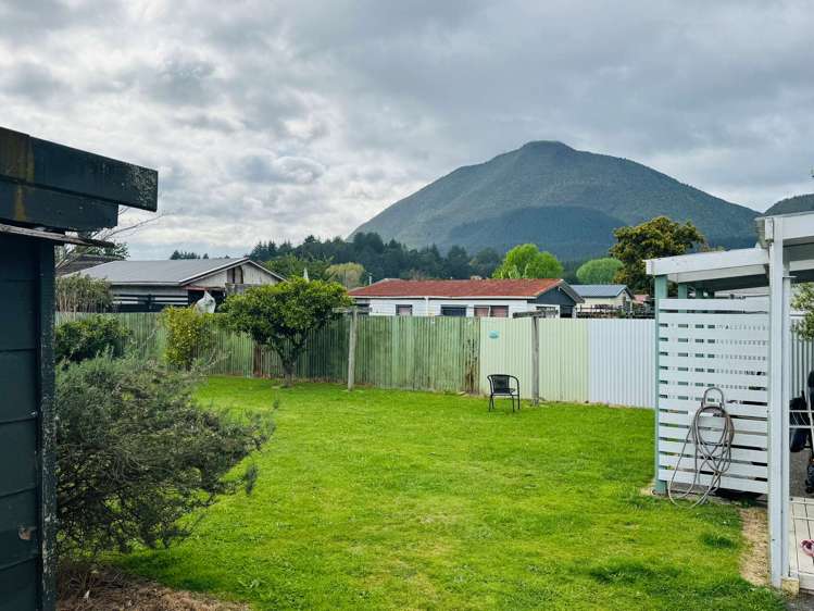 26 Fenton Street Kawerau_16