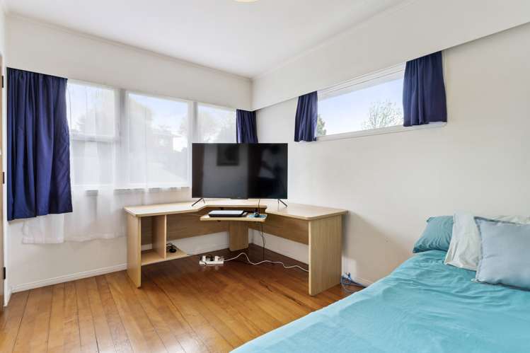 16 La Trobe Street Pakuranga Heights_13